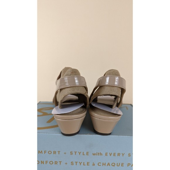 LifeStride Yolo Ankle Strap Wedge Sandals Womens 8 M Taupe Strappy Shoes NWB - Picture 6 of 8